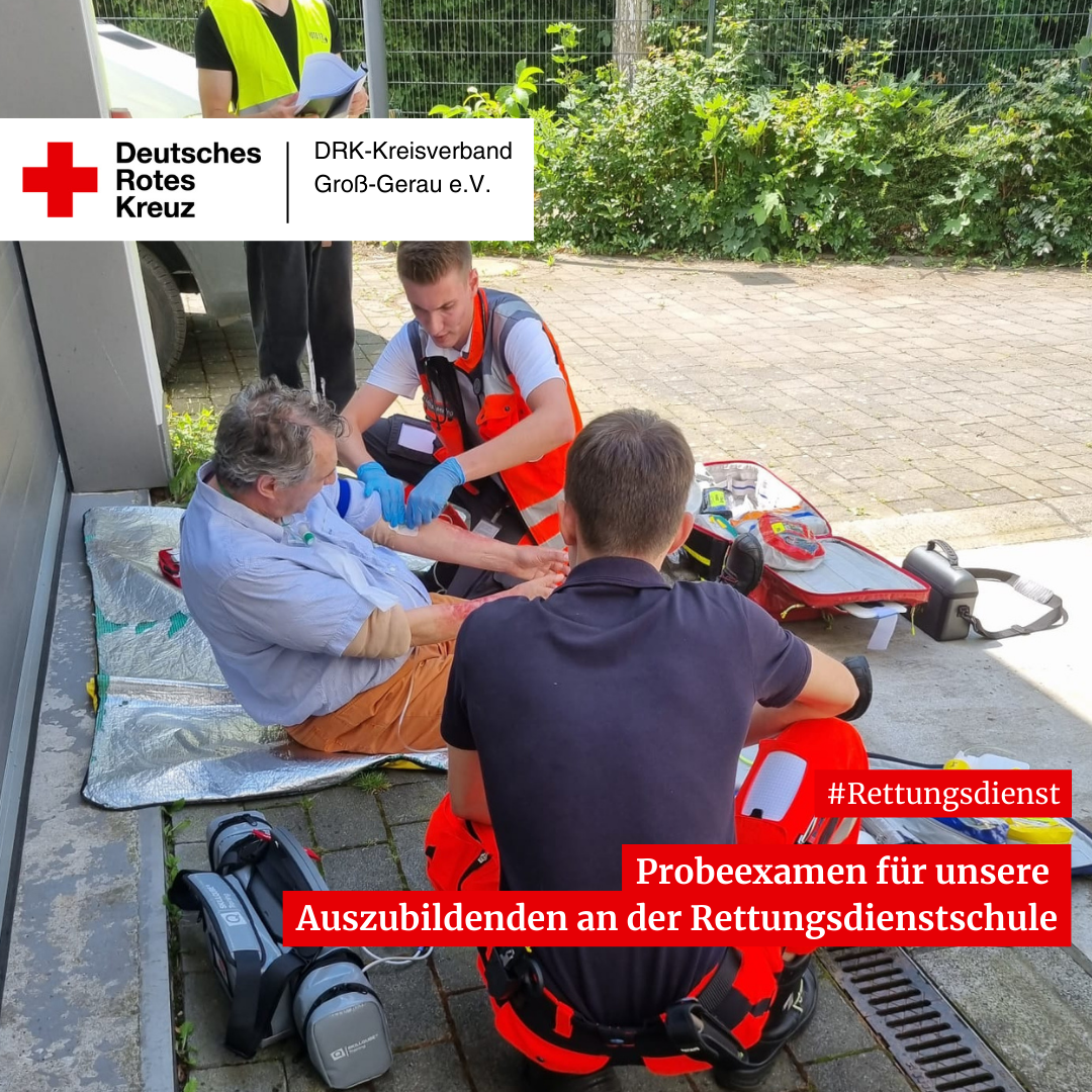 Beim Probeexamen an der Zentralen Ausbildungsstätte in Frankfurt wird mit Schauspielern gearbeitet.