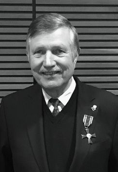 Ulrich Zacheiß bei der Verleihung des Bundesverdienstkreuzes