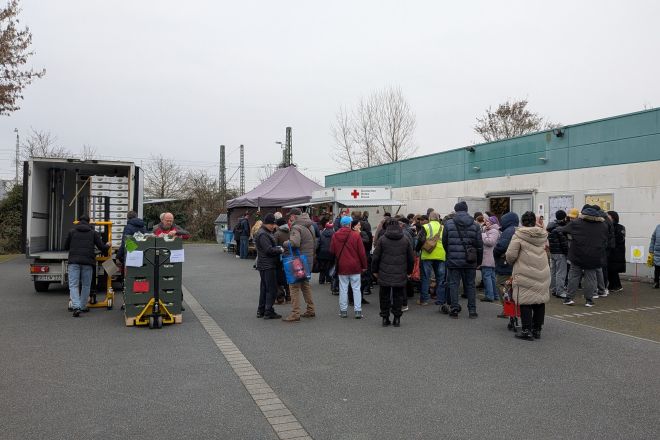 Traditionelles Weihnachtsessen für Bedürftige in Groß-Gerau fand bereits zum 6. Mal statt.